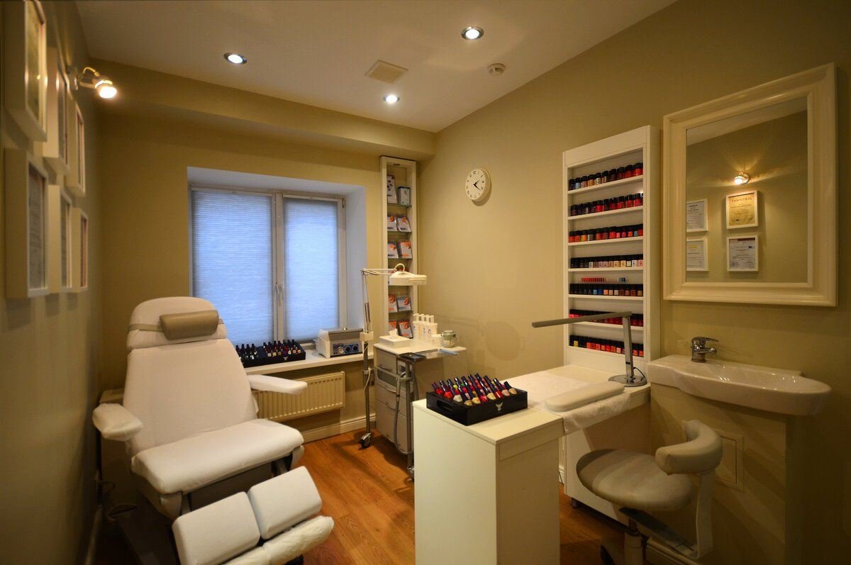 Интерьер маникюрного кабинета