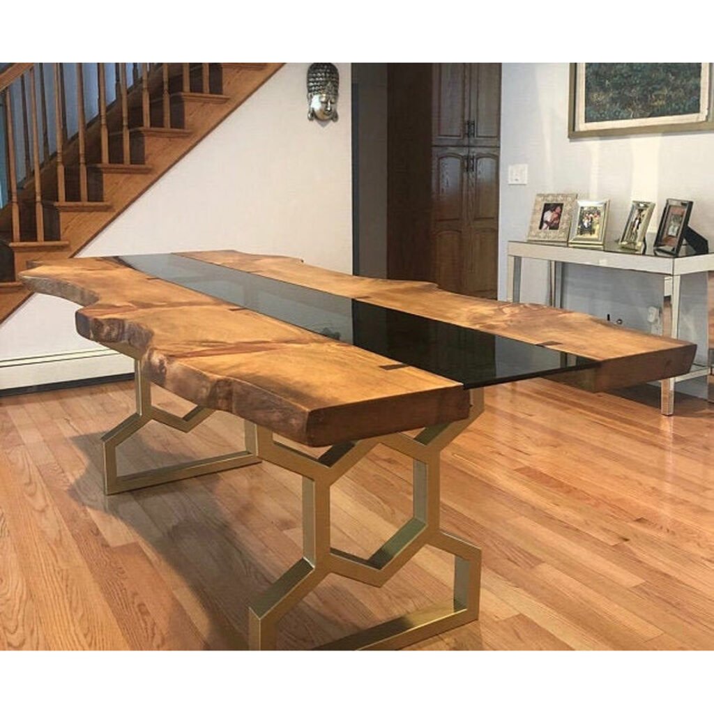 Обеденный стол из фанеры