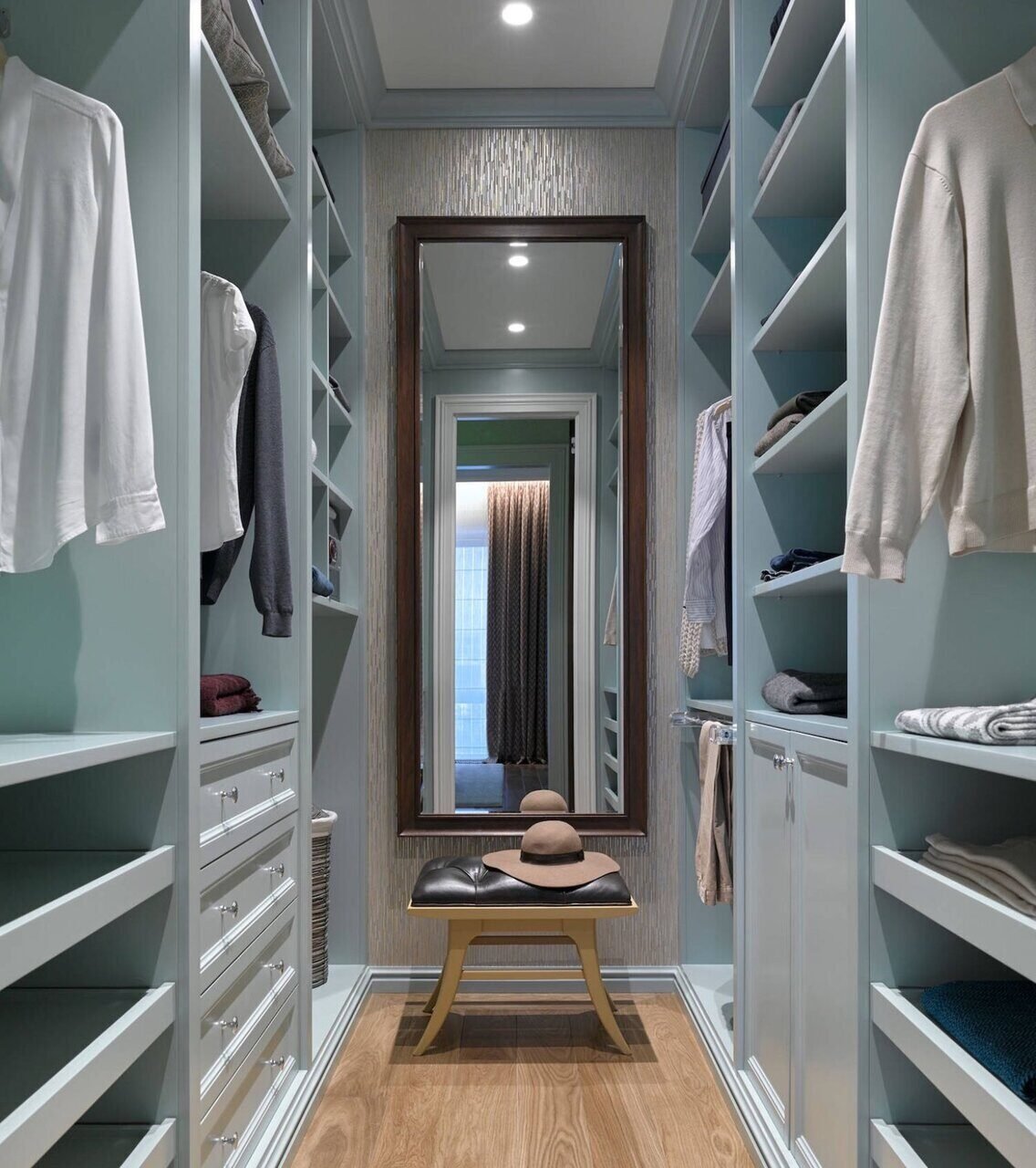 Гардеробная комната