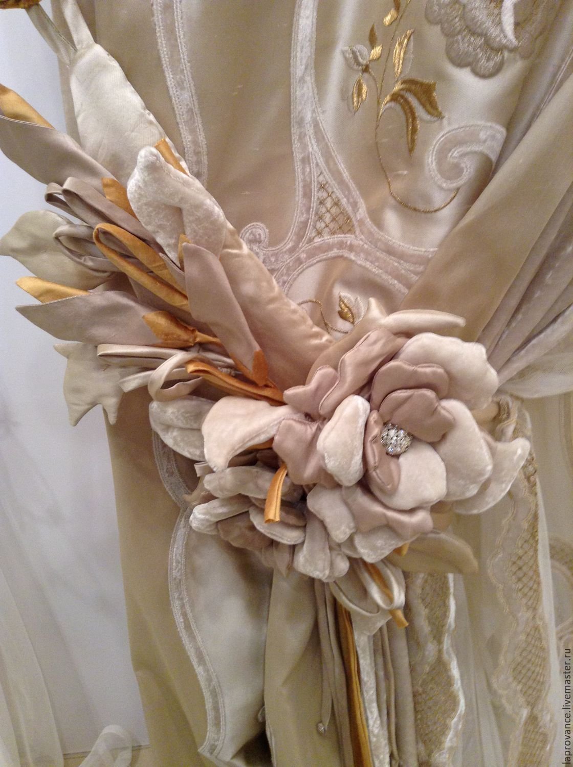 Подхваты для штор цветы