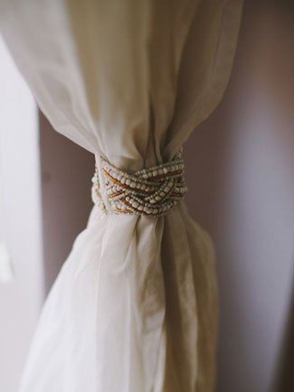 Подхваты для штор на липучках