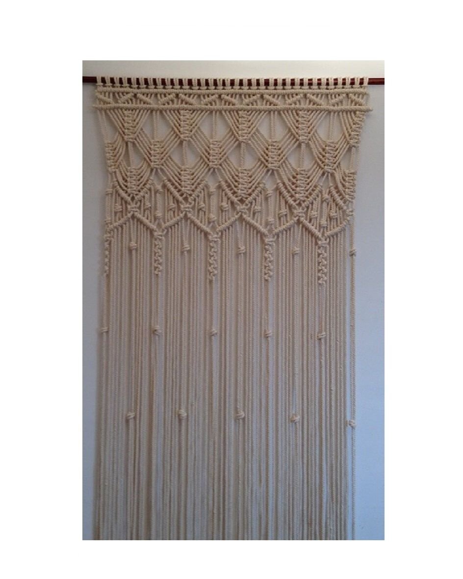 Панно макраме на дверной проем