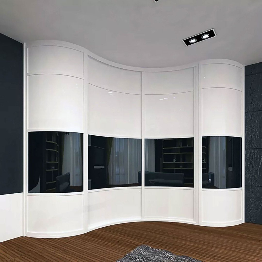 Шкаф с радиусными фасадами