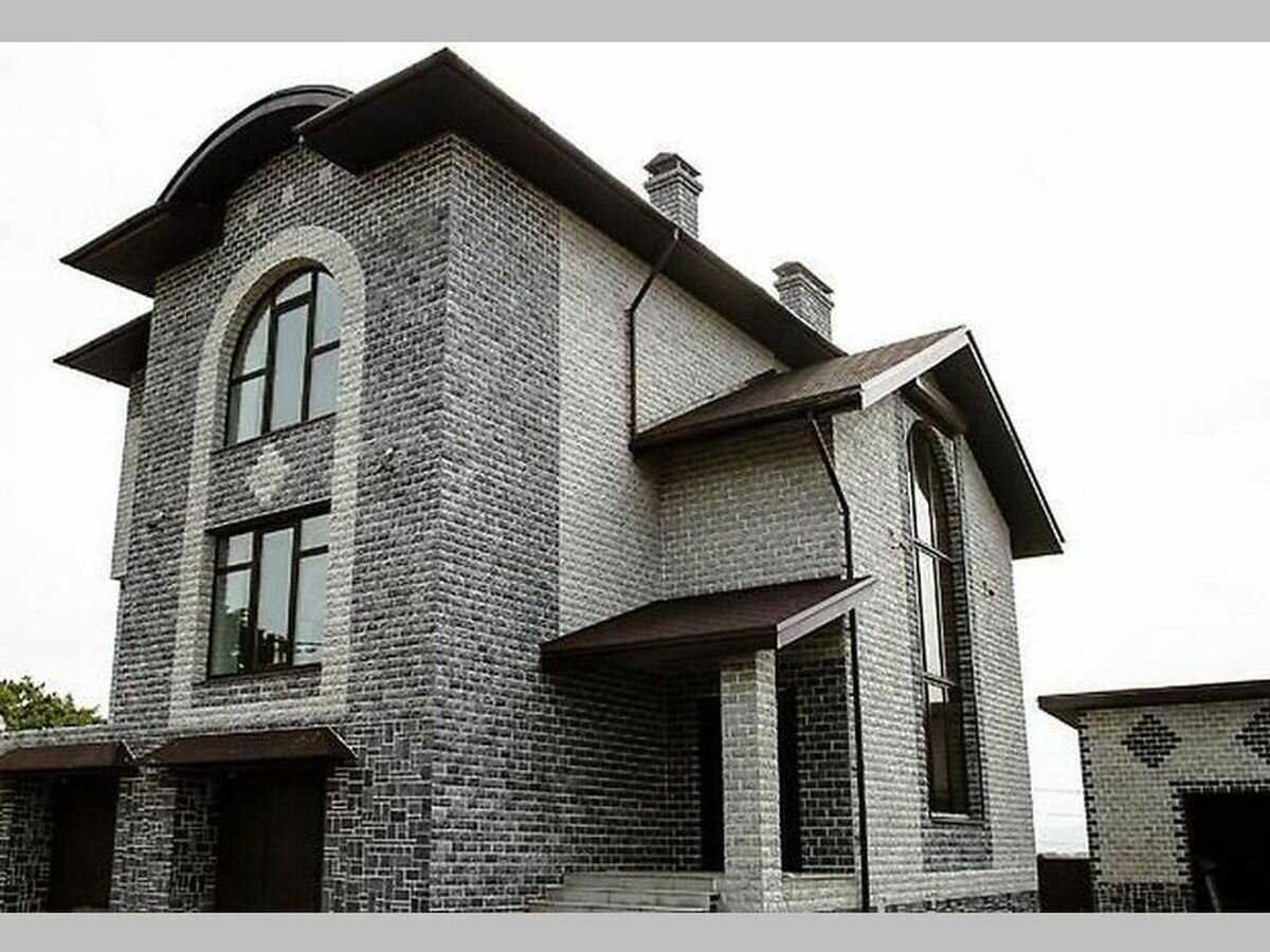 Фасад штукатурка и камень