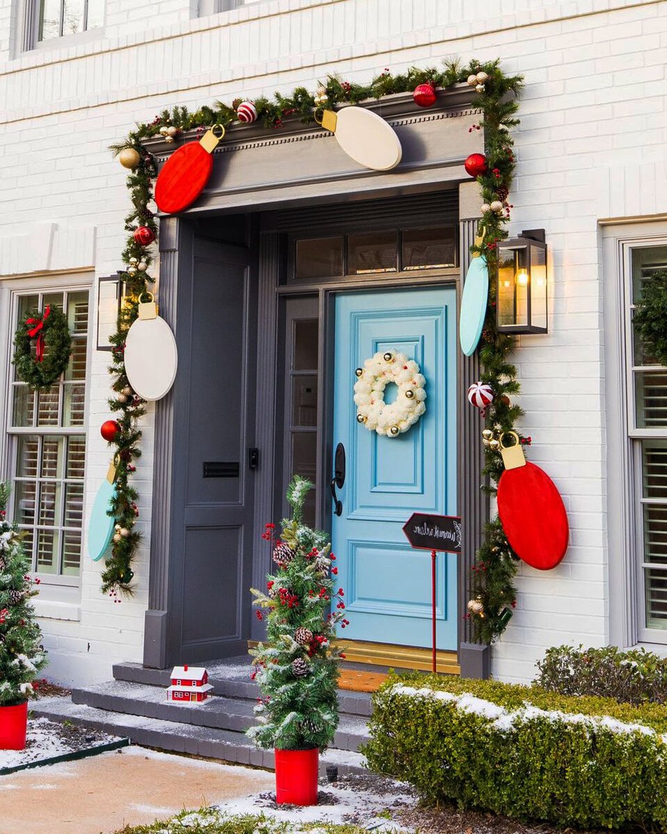 Украшение фасада