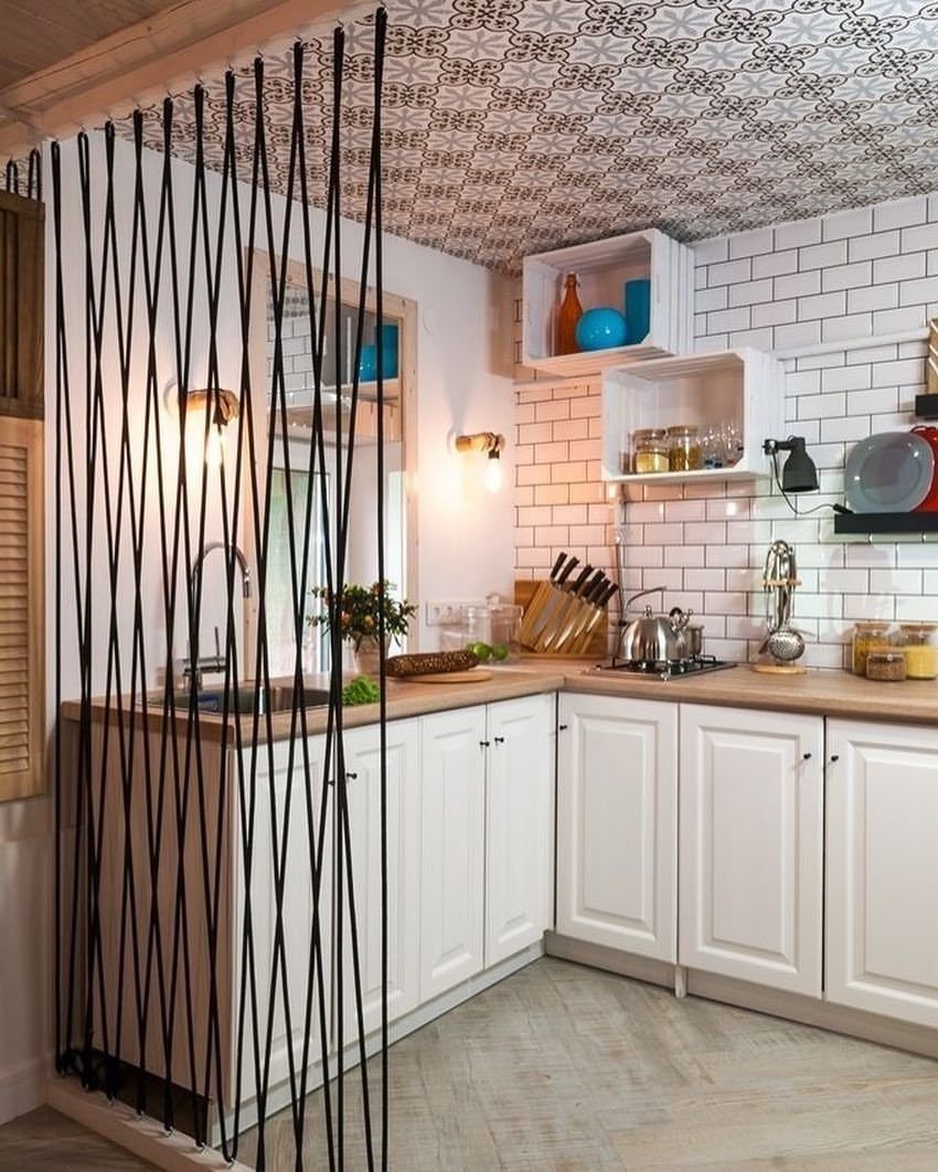 Декоративная перегородка на кухне