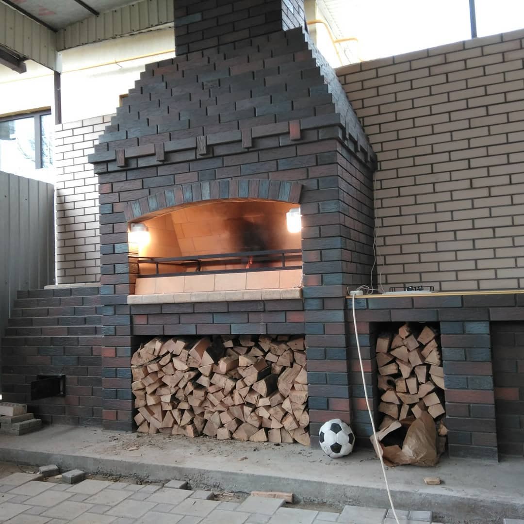 Зона барбекю с тандыром