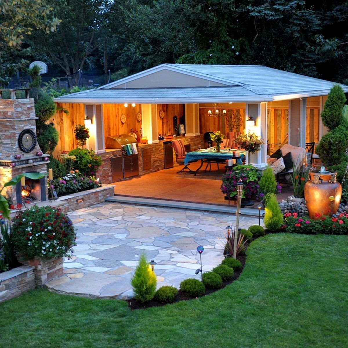 Ландшафт с беседкой