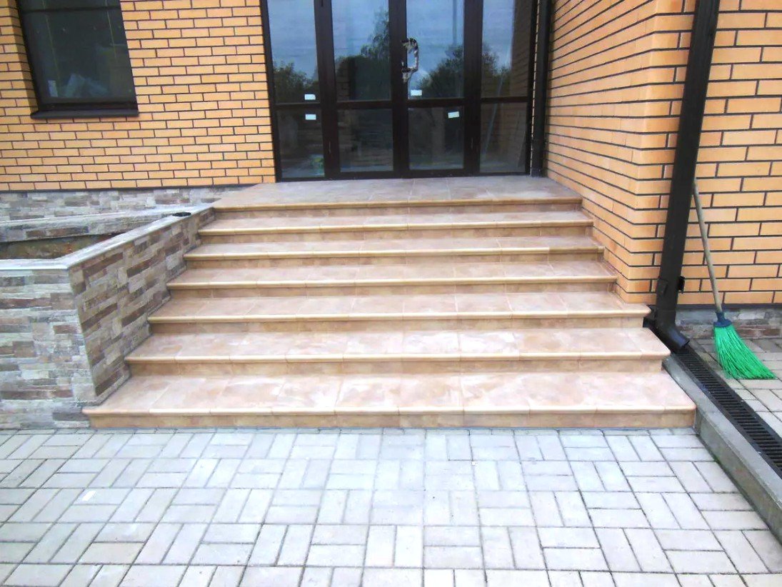 Плитка на входное крыльцо