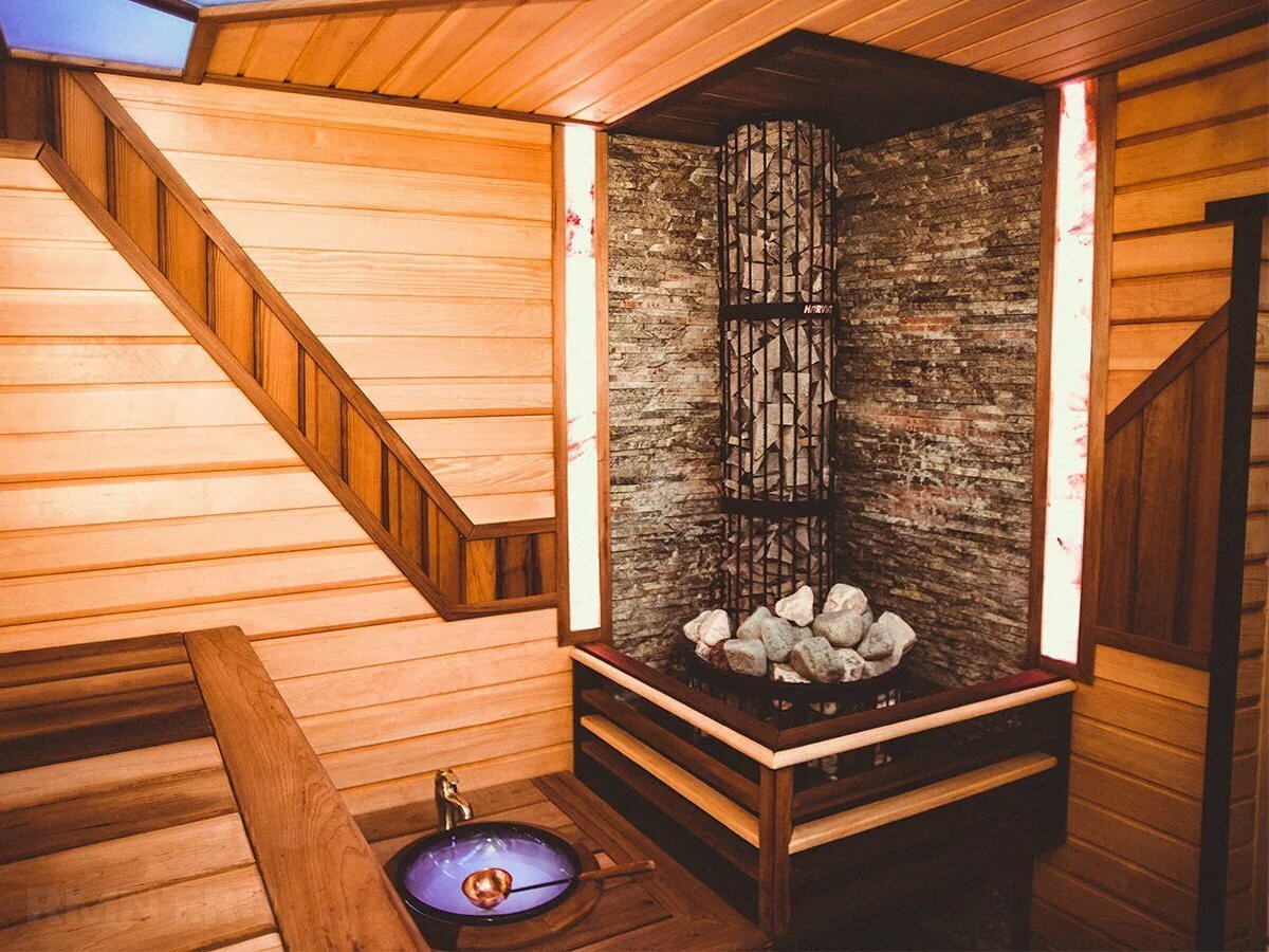 Отделка бани камнем