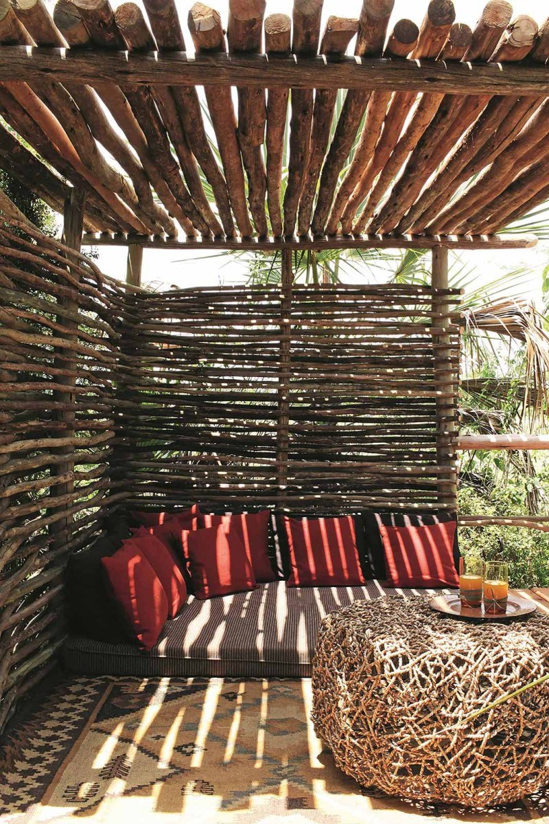 Беседка из плетня