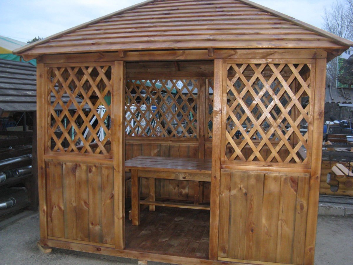 Беседка из штакетника