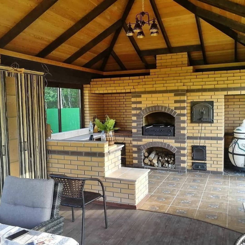 Беседка с барбекю