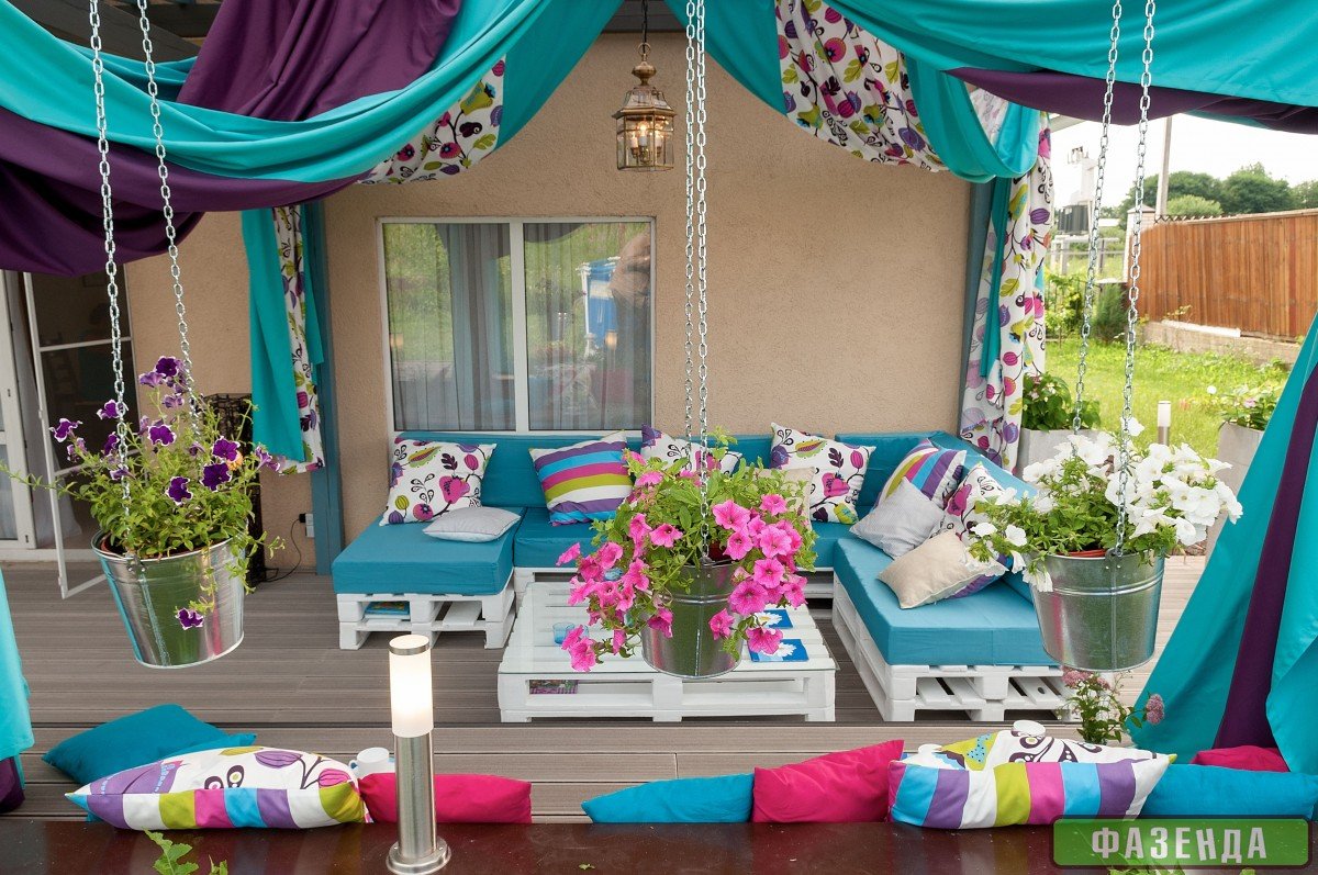 Украшение веранды на даче