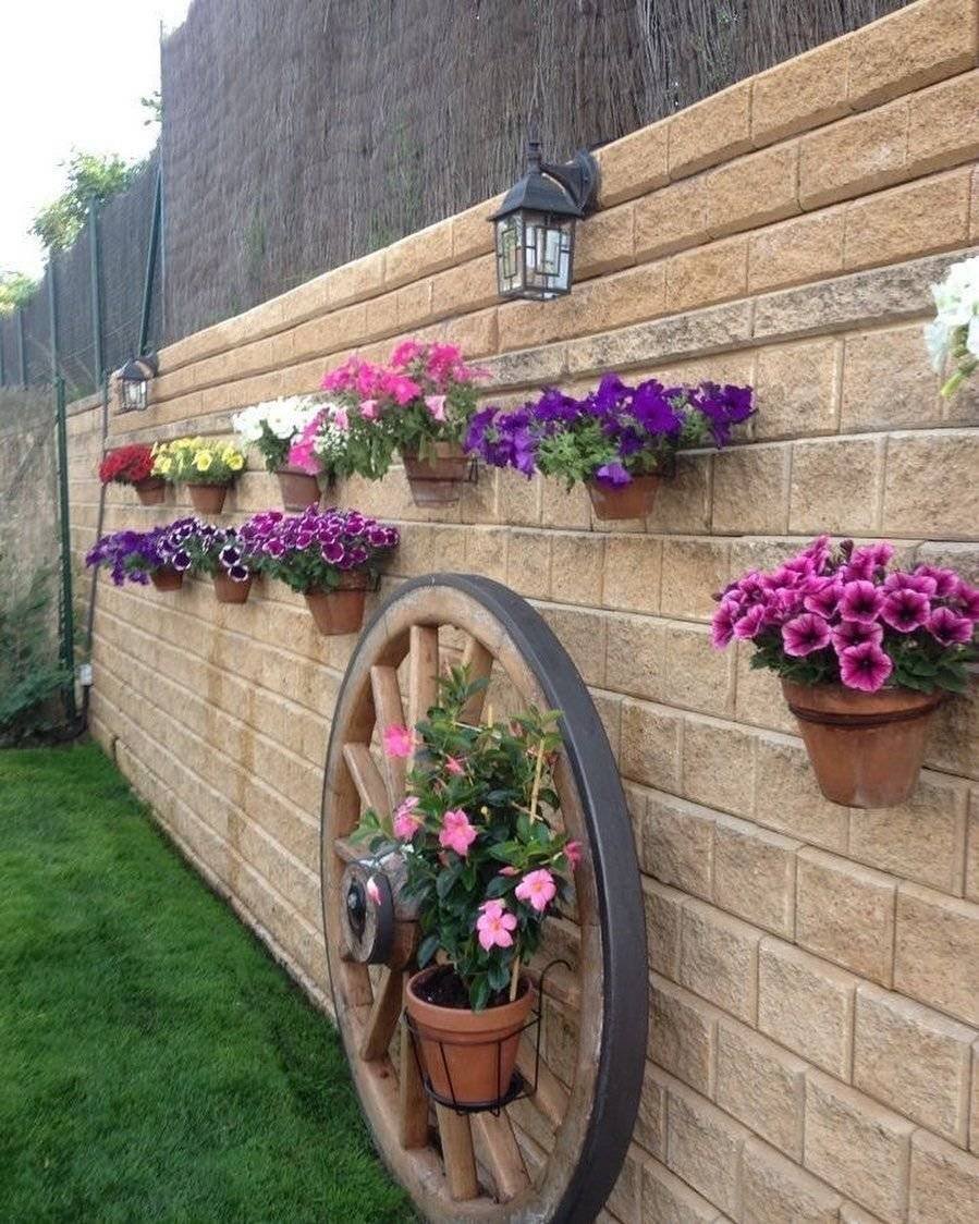 Уличный декор