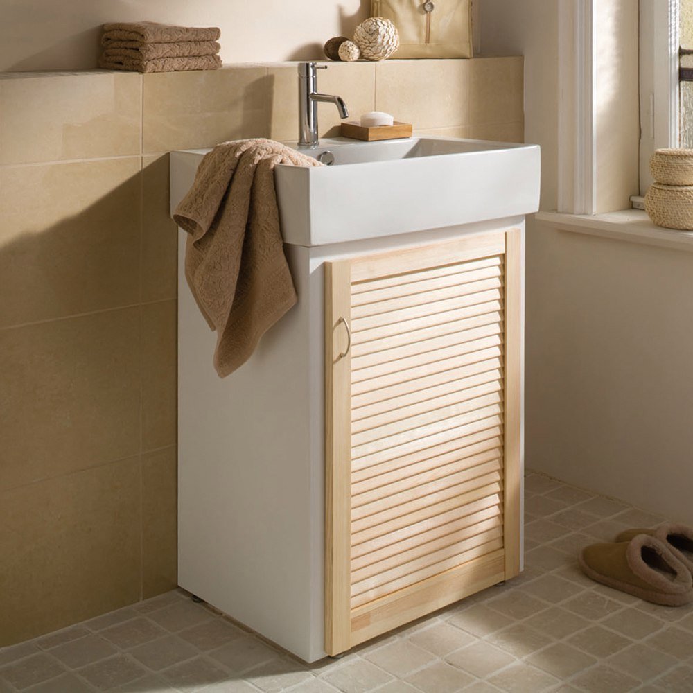 Жалюзийные дверцы в ванной