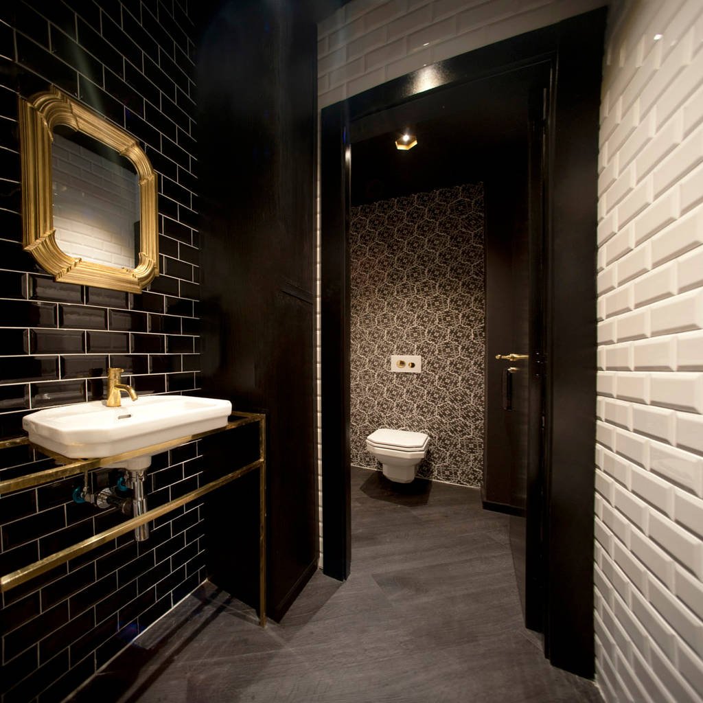 Санузел в клубном стиле