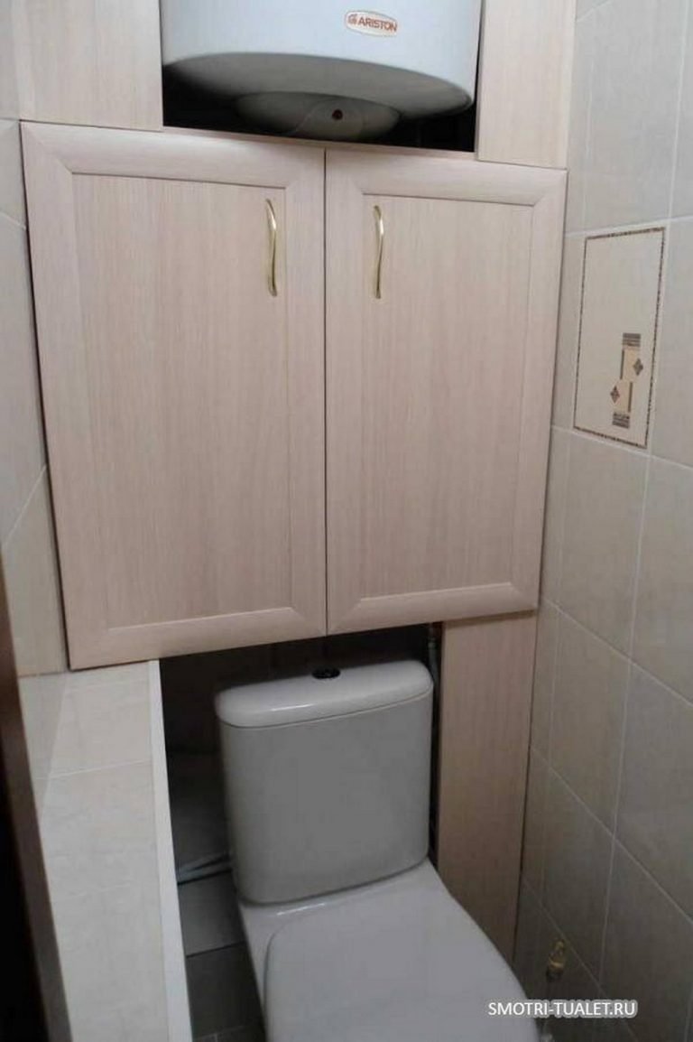 Навесной шкаф в туалет