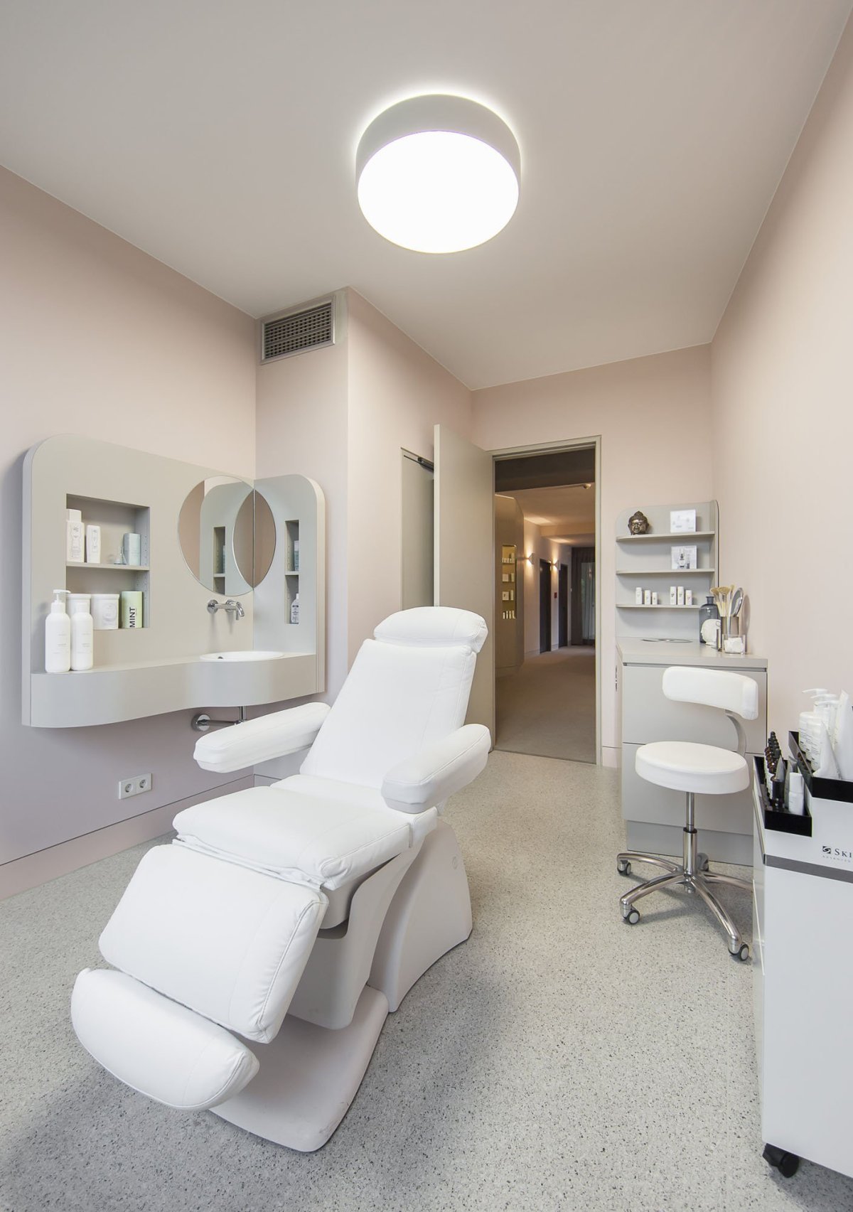 Косметологический салон