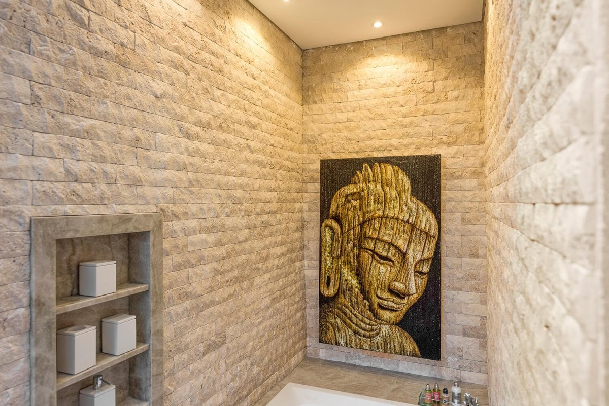 Травертин декоративная плитка в интерьере