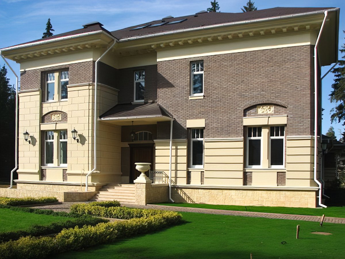 Фасад кирпич и камень