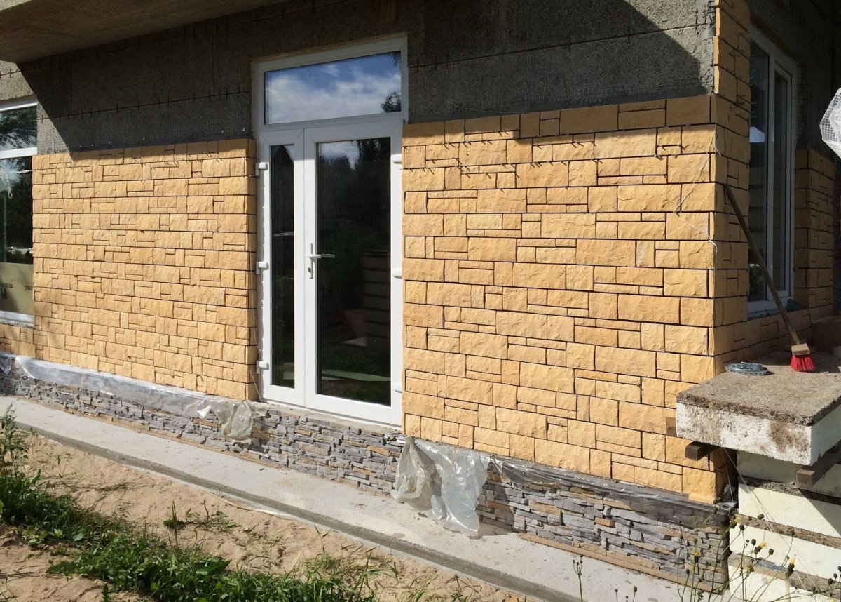 Отделка фасада Юрским мрамором в Москве