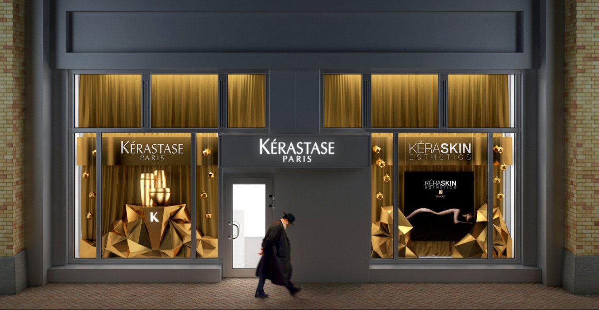 Вывеска в витрине