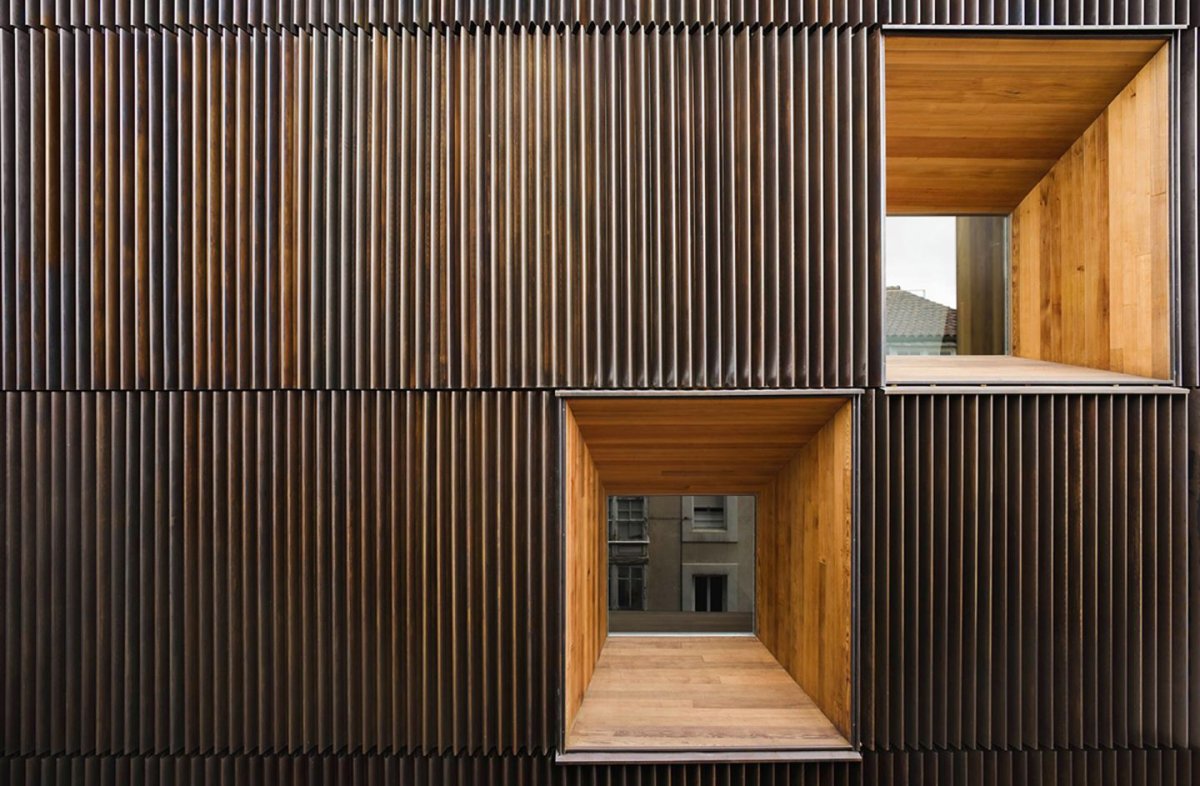 Реечный фасад черный