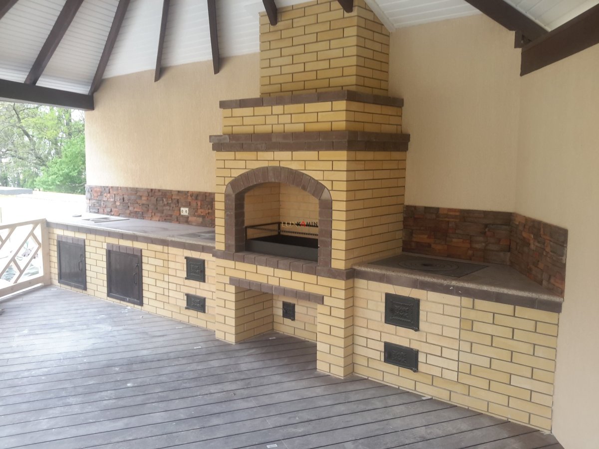 Барбекю комплекс из кирпича