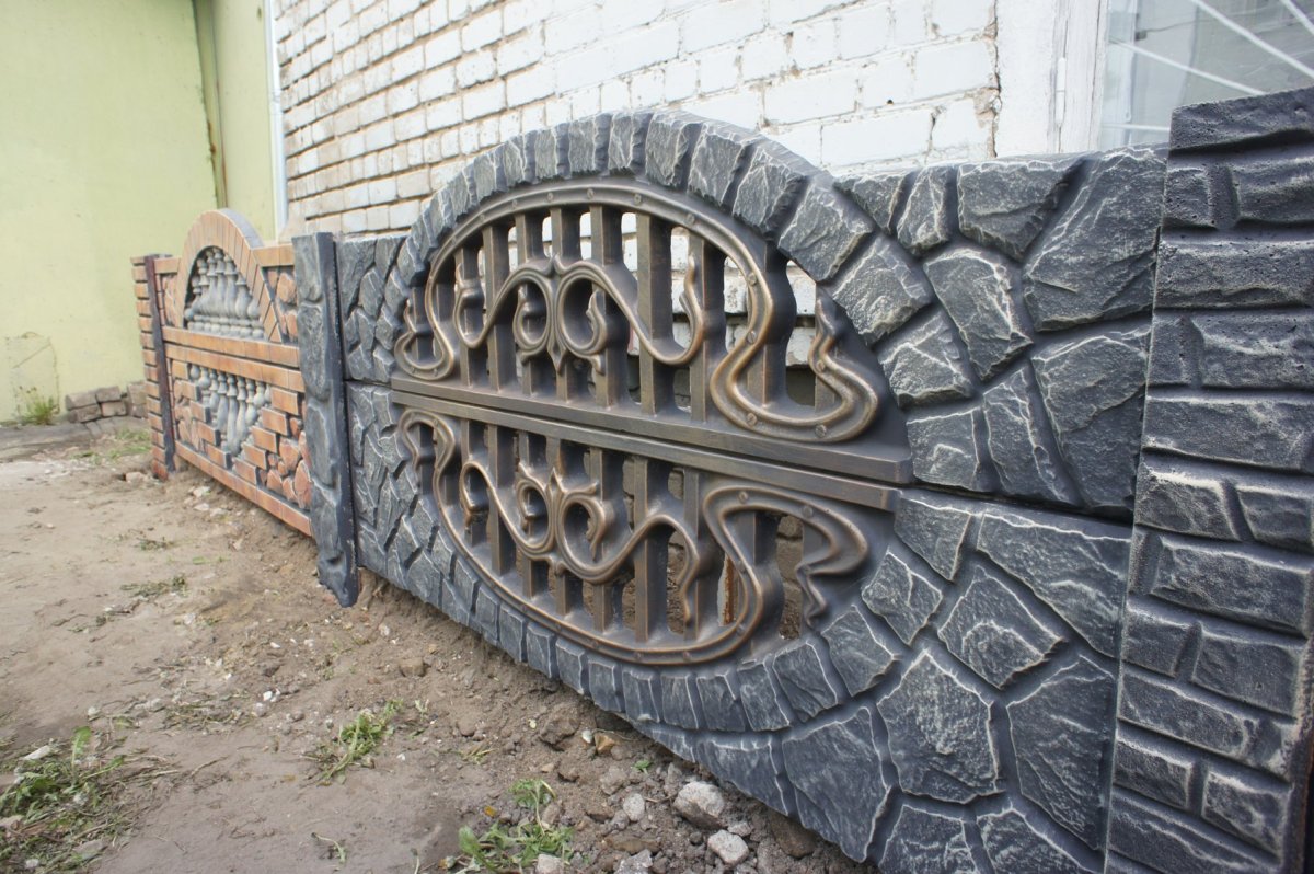 Забор из арт бетона