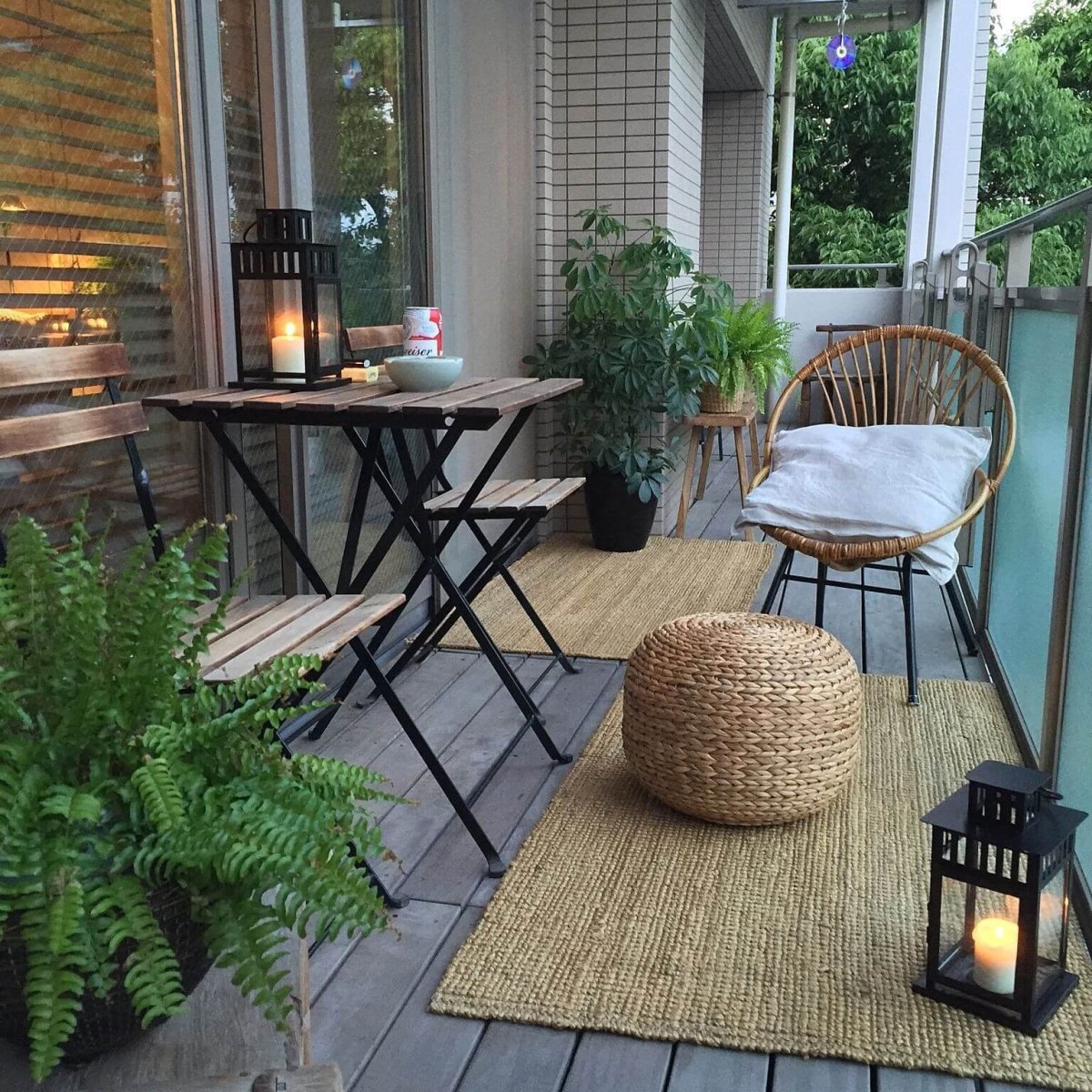 Отделка открытого балкона