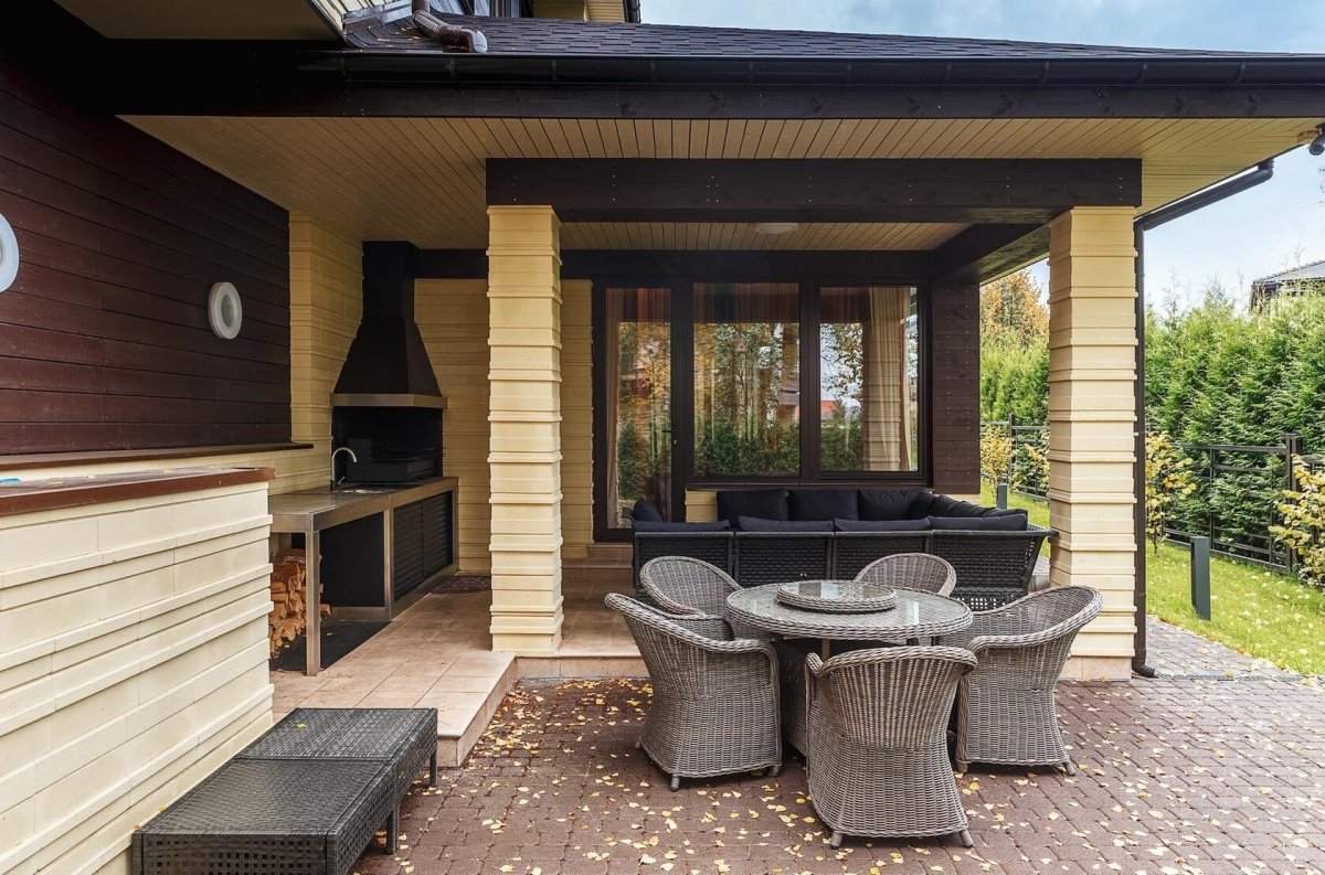 Терраса с мангалом