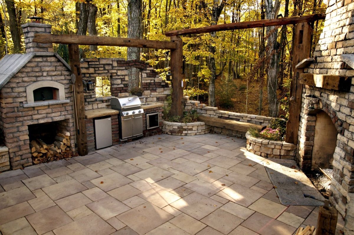 Зона барбекю плитняком