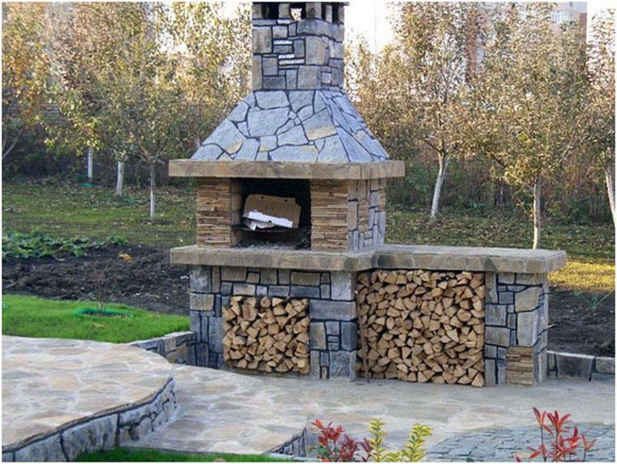 Барбекю из дикого камня