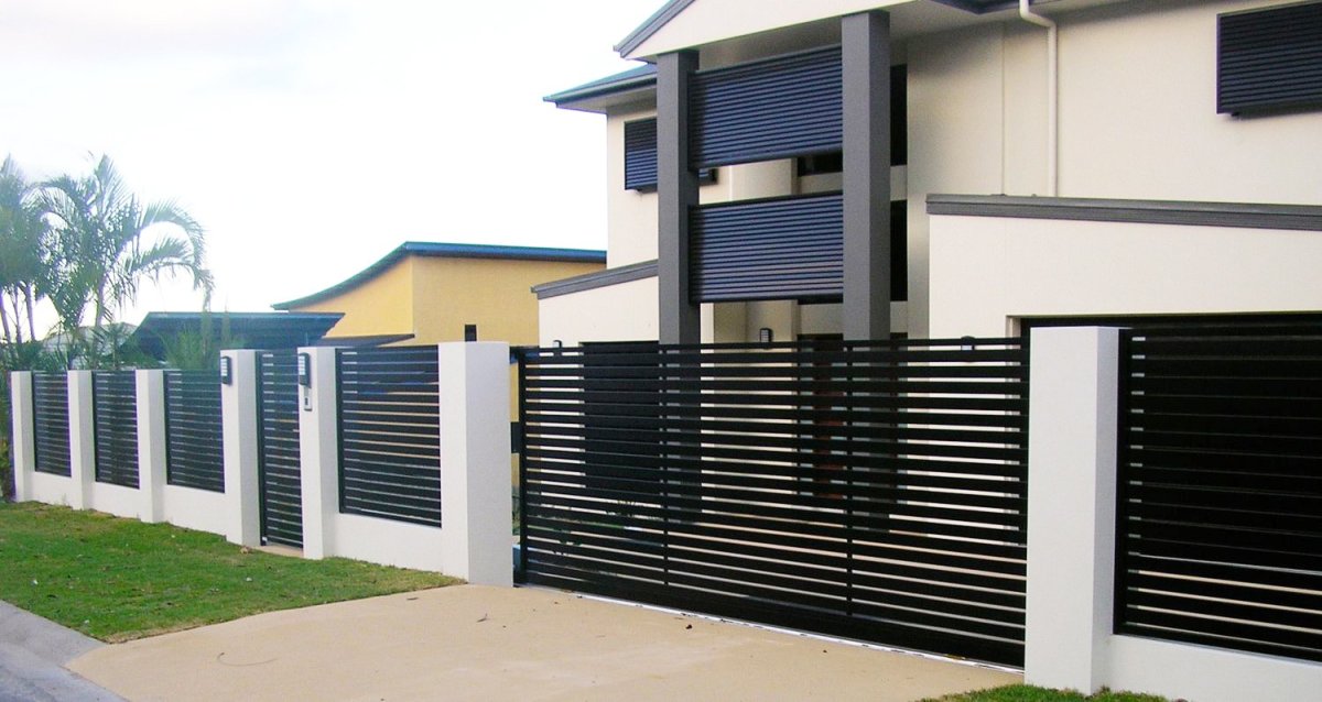 Современные заборы и ворота