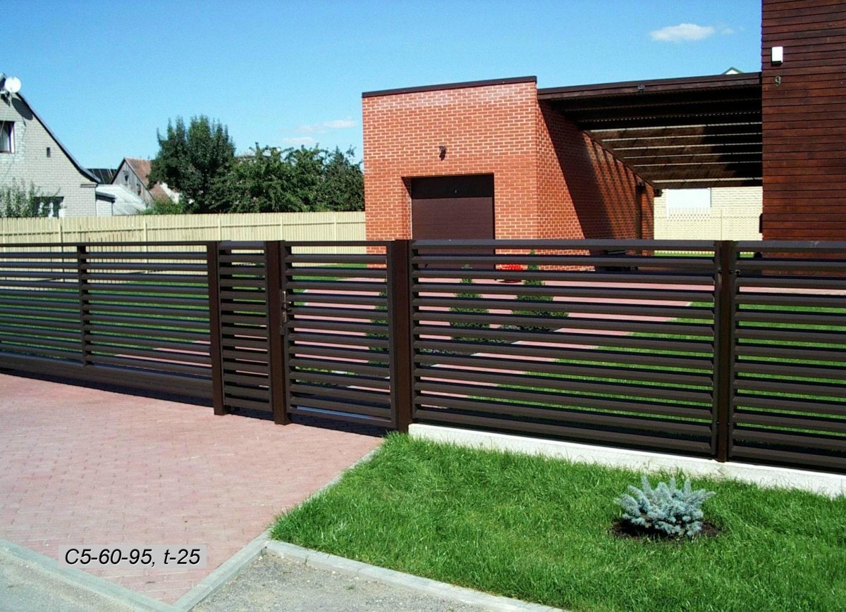 Забор жалюзи из дерева