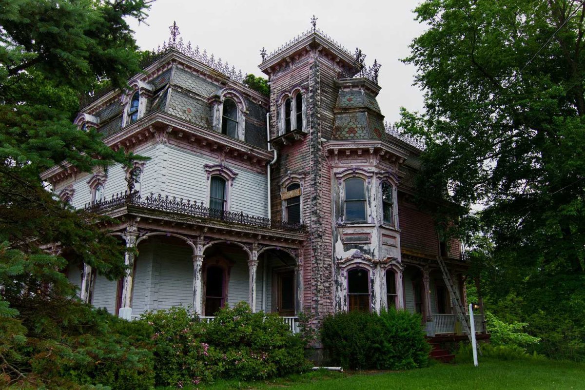 Coudersport Пенсильвания заброшенный Викторианский особняк