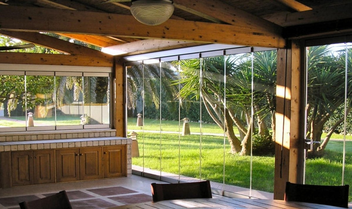 Крытая веранда Жан Хуан