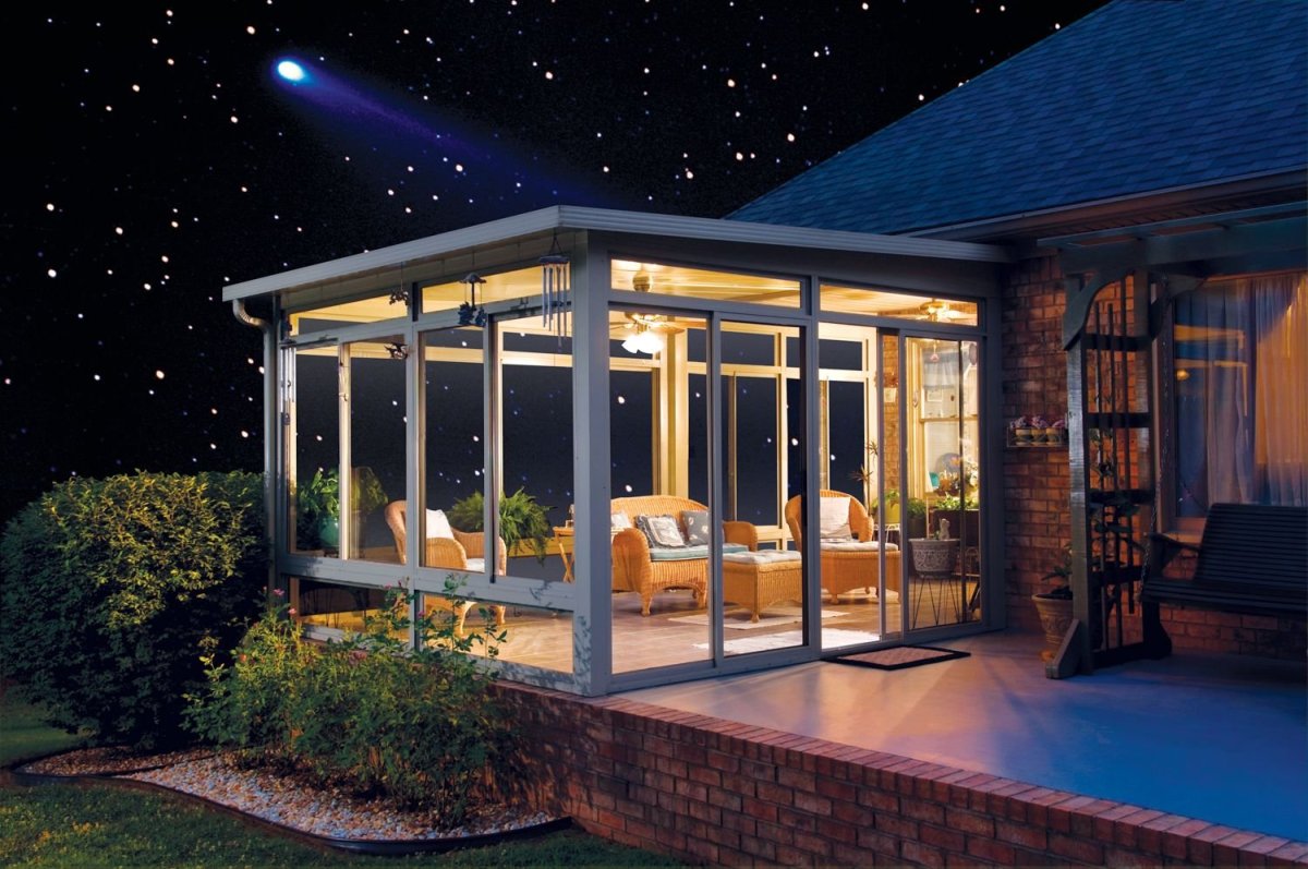 Пристройка стеклянной беседки