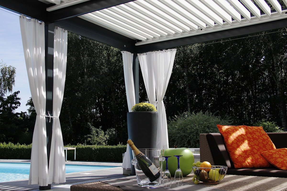 Уличные шторы