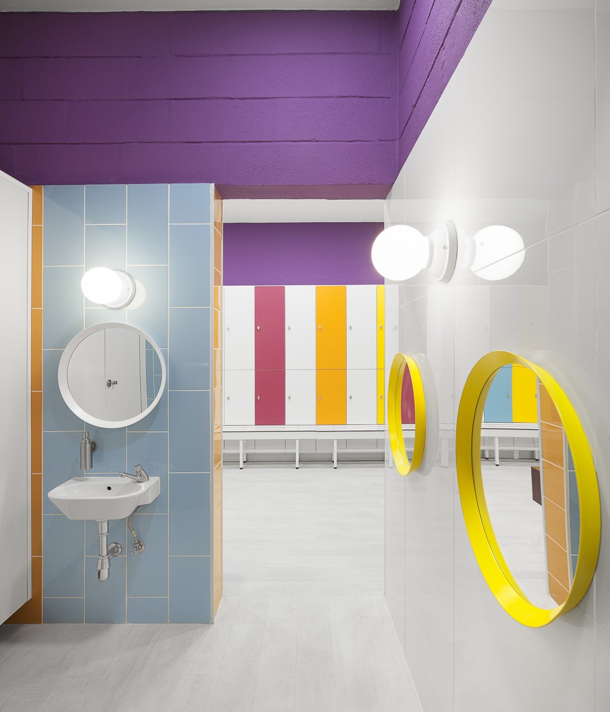 Современный детский санузел