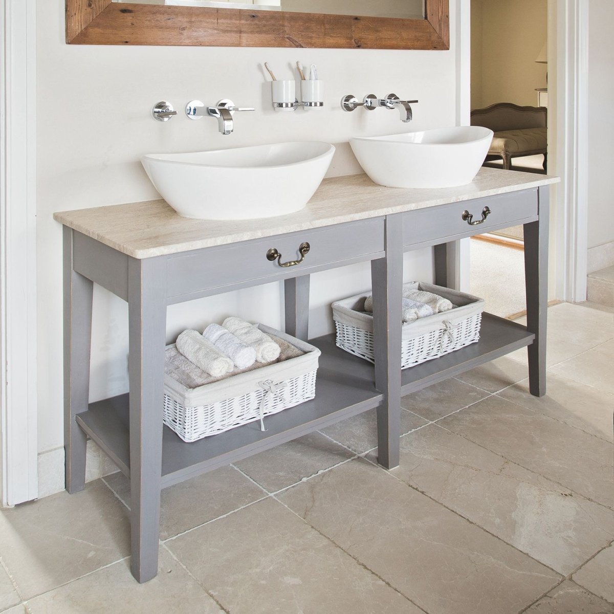 Консоль под раковину в ванную