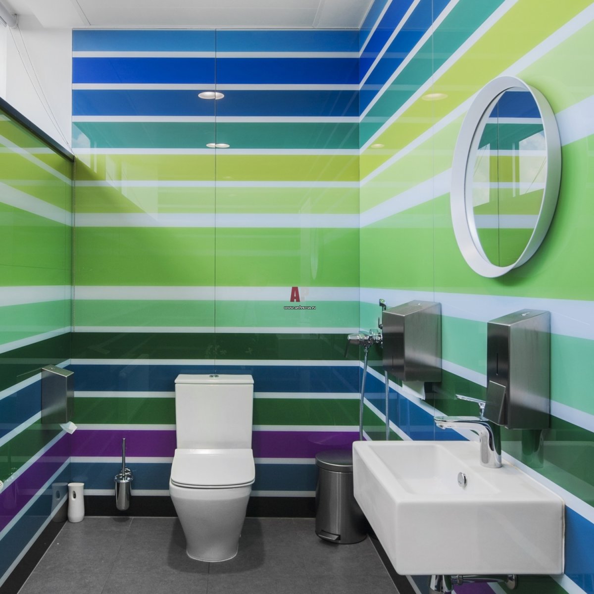 Отделка туалетов в офисе