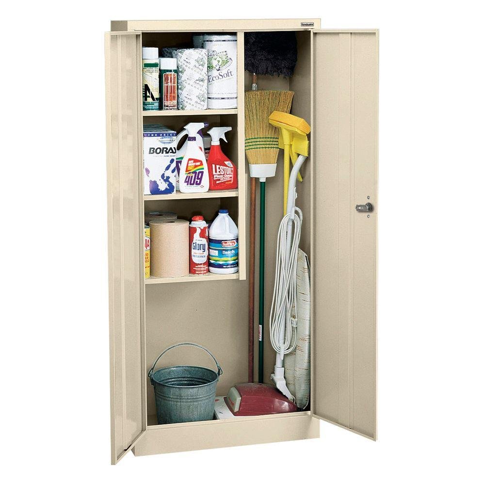 Шкаф для хозяйственного инвентаря