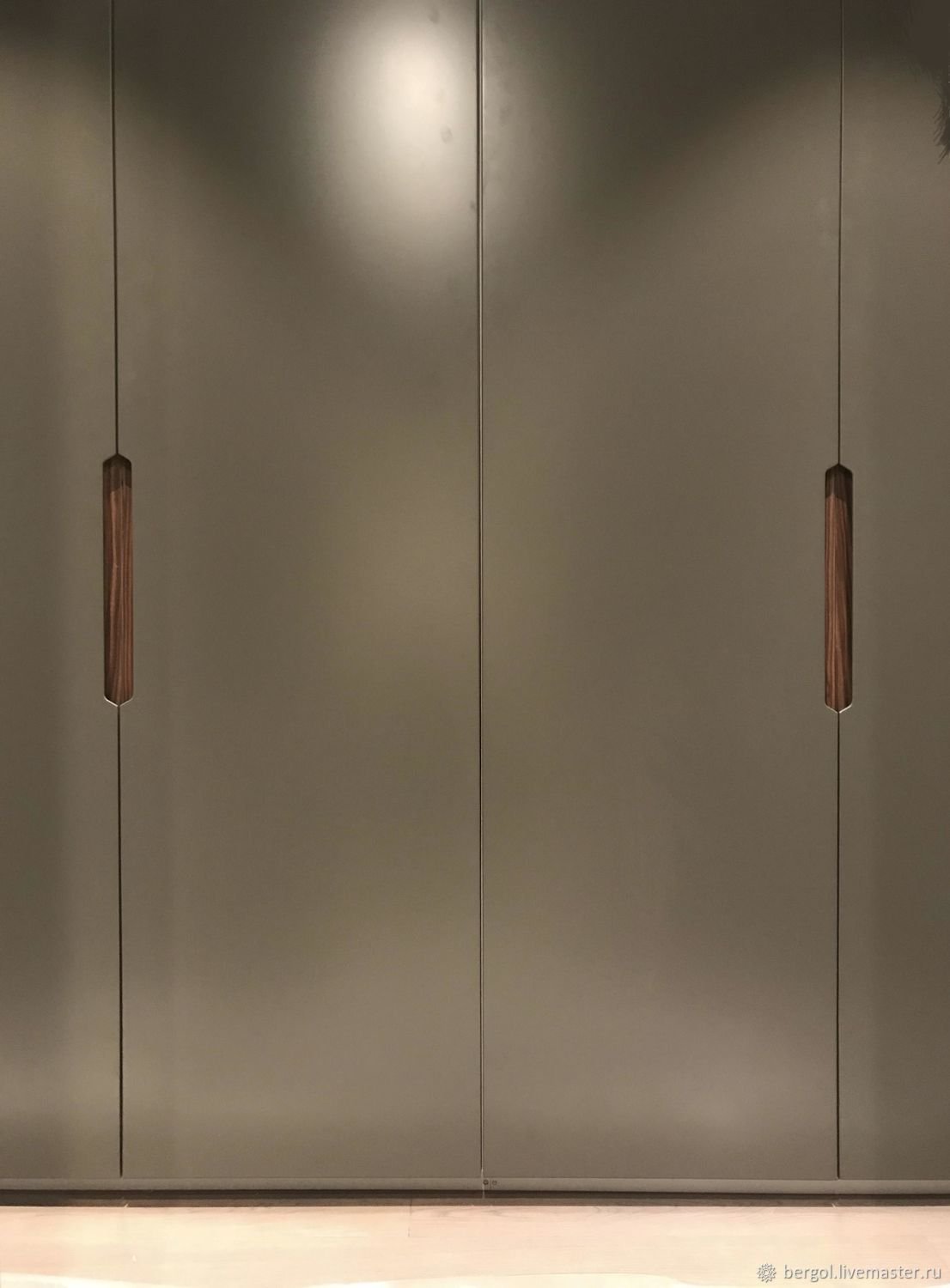 Длинные ручки для шкафа распашного