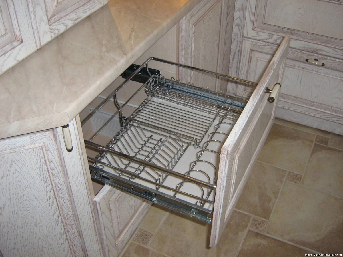 Сушилка для посуды в Нижний модуль 600 с доводчиком