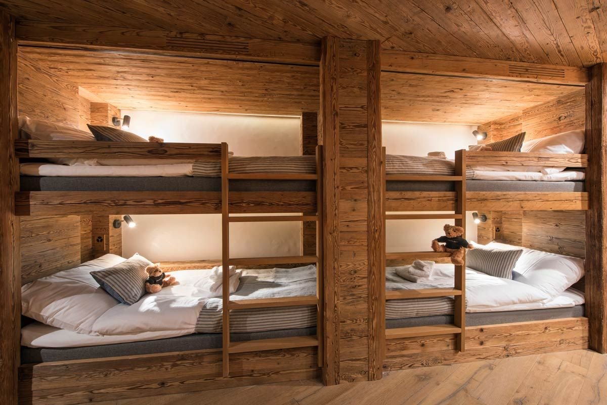 Детская двухэтажная кровать в стиле Шале