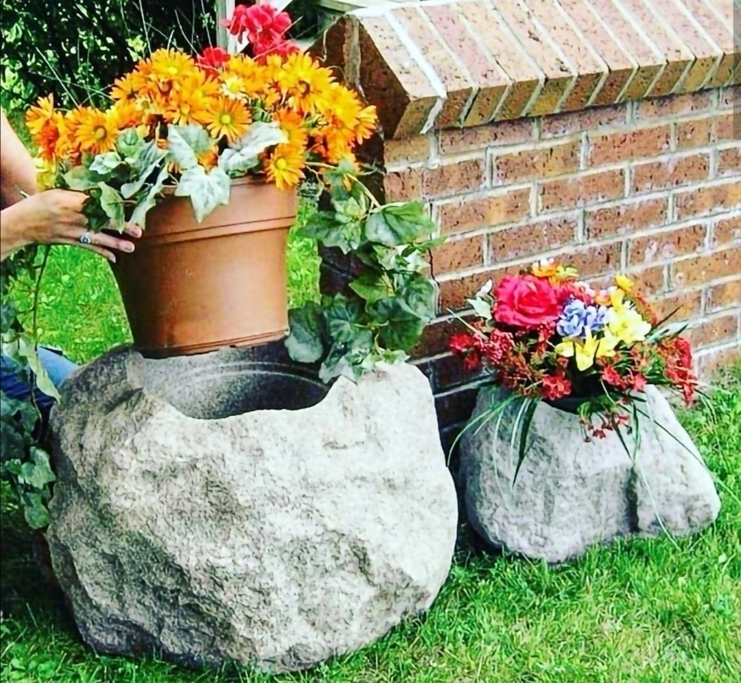Цветник из цемента