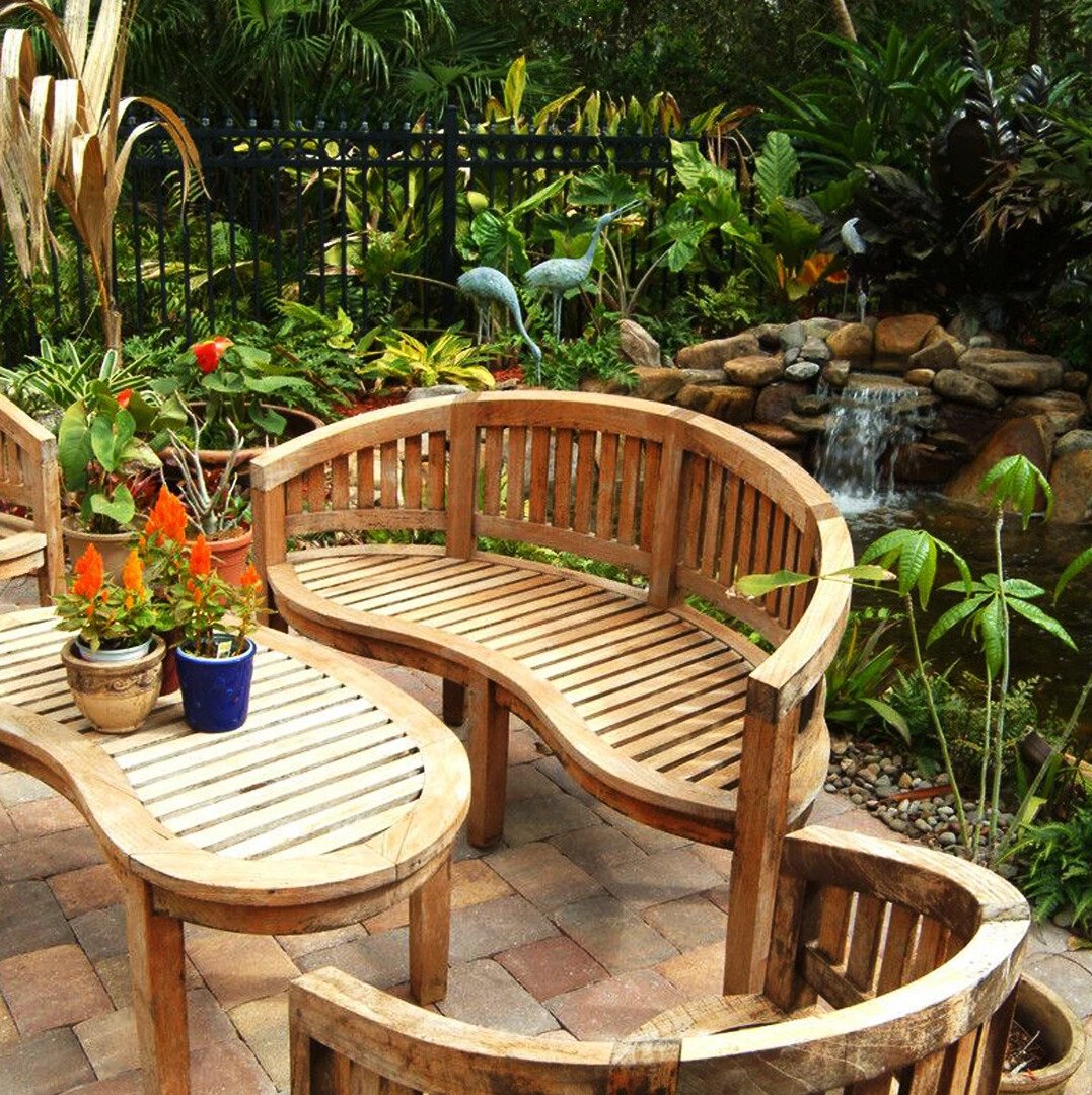 Красивые деревянные лавочки