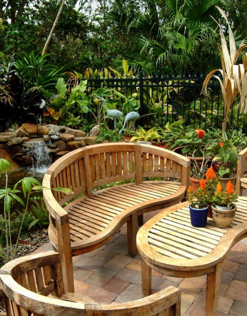 Необычная Садовая мебель